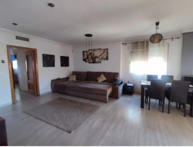 Image No.10-Villa de 6 chambres à vendre à Torrevieja