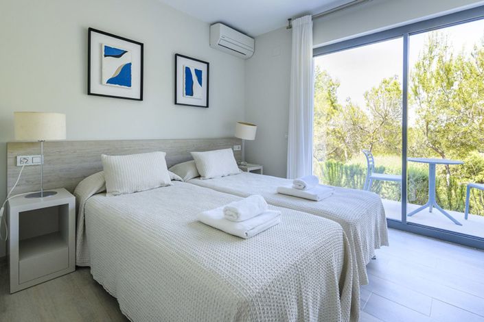 Image No.3-3 Bed Villa for sale