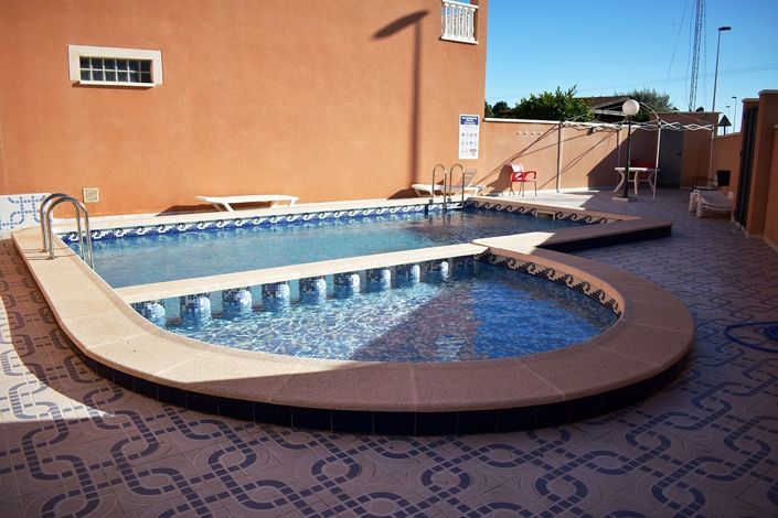 Image No.11-3 Bed House for sale
