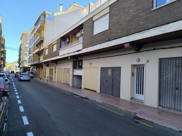 Image No.6-3 Bed Apartment for sale