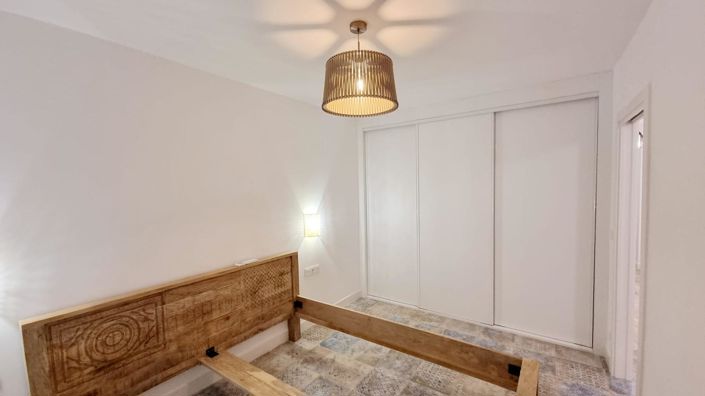 Image No.26-2 Bed Apartment for sale