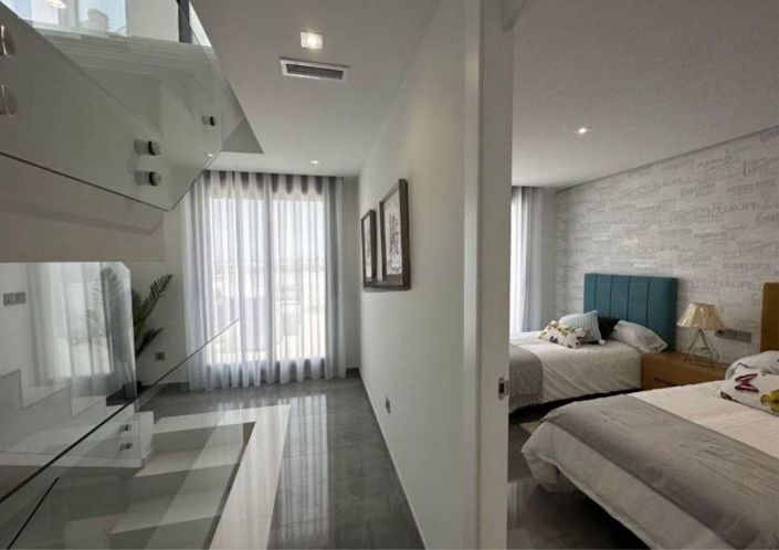 Image No.11-3 Bed Villa for sale