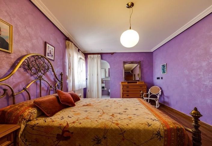 Image No.27-4 Bed Villa for sale