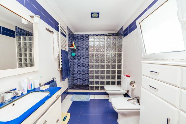 Image No.34-4 Bed Villa for sale