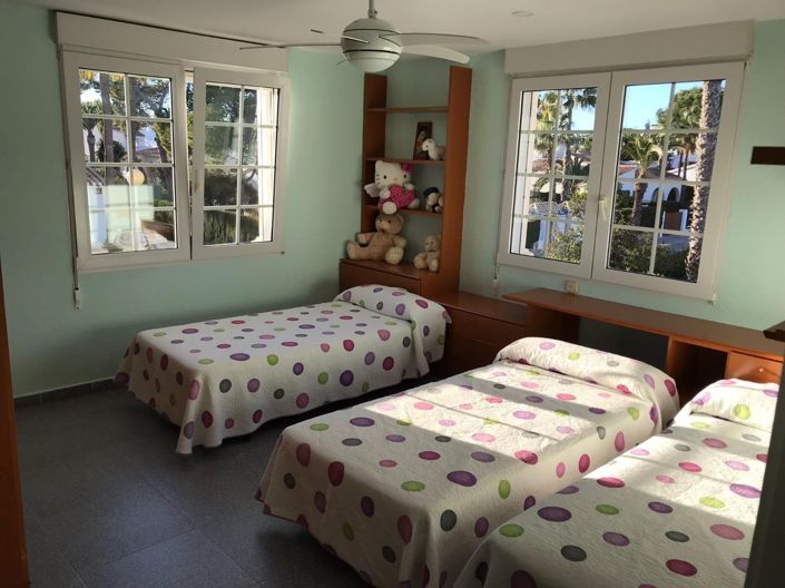 Image No.18-7 Bed Villa for sale