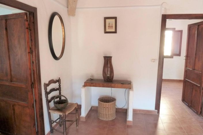 Image No.10-4 Bed Townhouse for sale