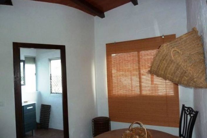 Image No.13-4 Bed Townhouse for sale