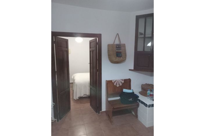 Image No.16-4 Bed Townhouse for sale