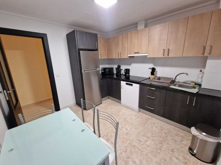 Image No.12-3 Bed Apartment for sale