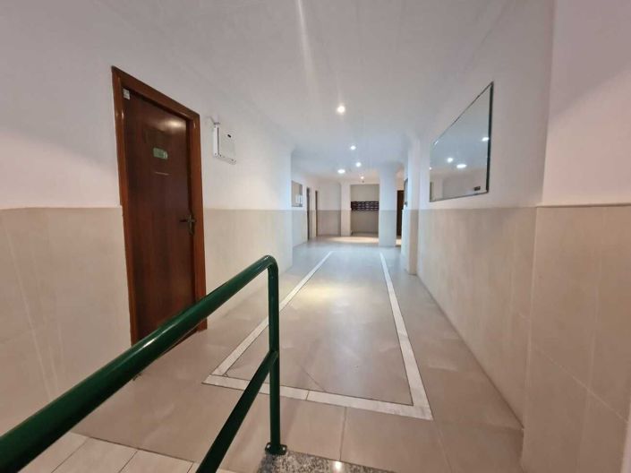Image No.14-3 Bed Apartment for sale