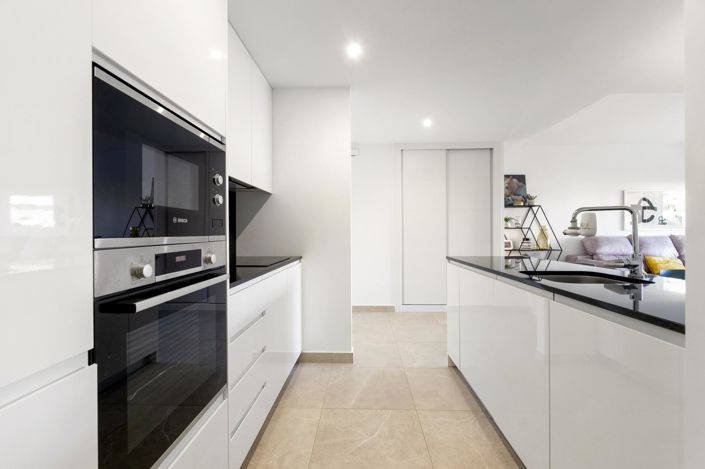 Image No.8-2 Bed Apartment for sale
