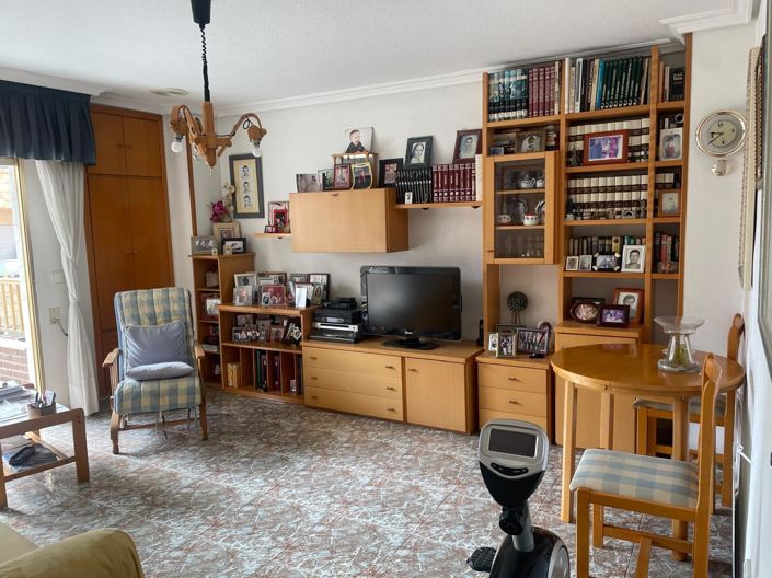 Image No.10-4 Bed Apartment for sale