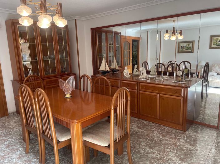 Image No.6-4 Bed Apartment for sale