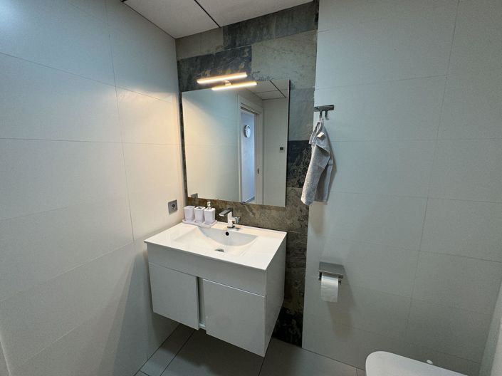 Image No.13-2 Bed Apartment for sale