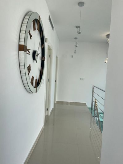 Image No.40-5 Bed Villa for sale