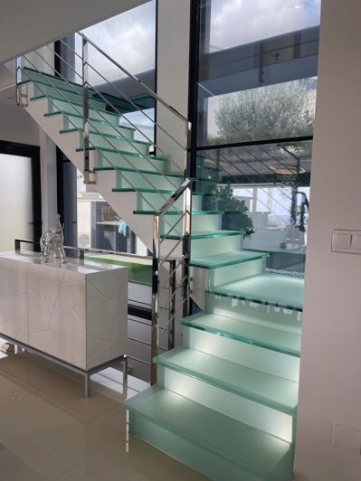 Image No.5-5 Bed Villa for sale