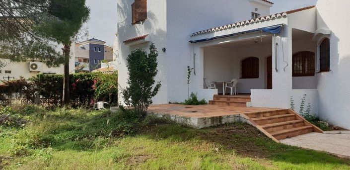 Image No.9-3 Bed Villa for sale