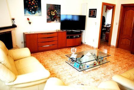 Image No.2-3 Bed Villa for sale