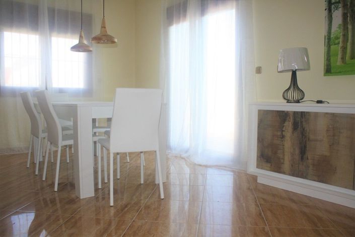 Image No.2-Villa de 3 chambres à vendre à Torrevieja