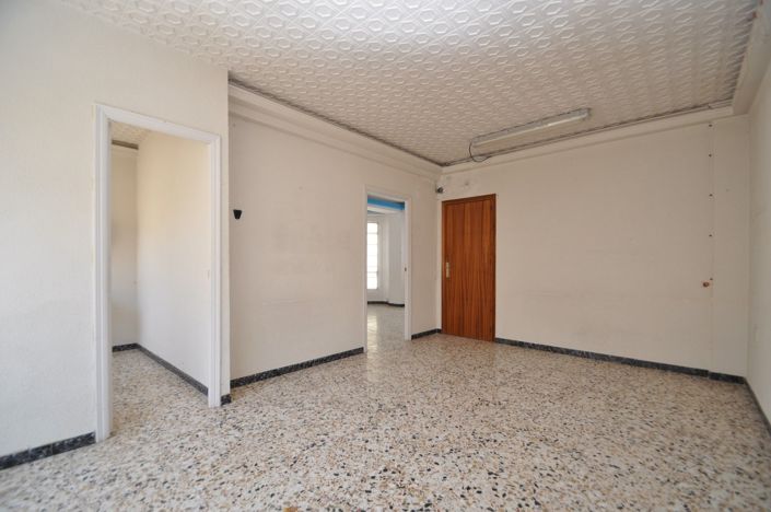 Image No.12-5 Bed Apartment for sale