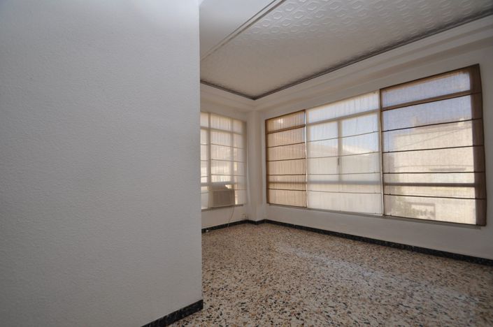 Image No.16-5 Bed Apartment for sale
