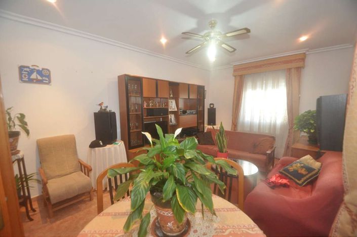 Image No.5-4 Bed House for sale