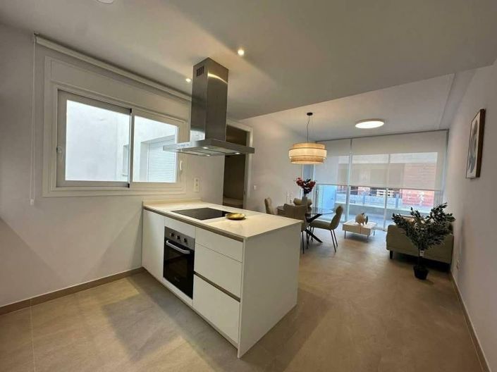 Image No.2-2 Bed Apartment for sale