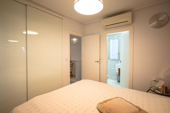 Image No.31-3 Bed House for sale