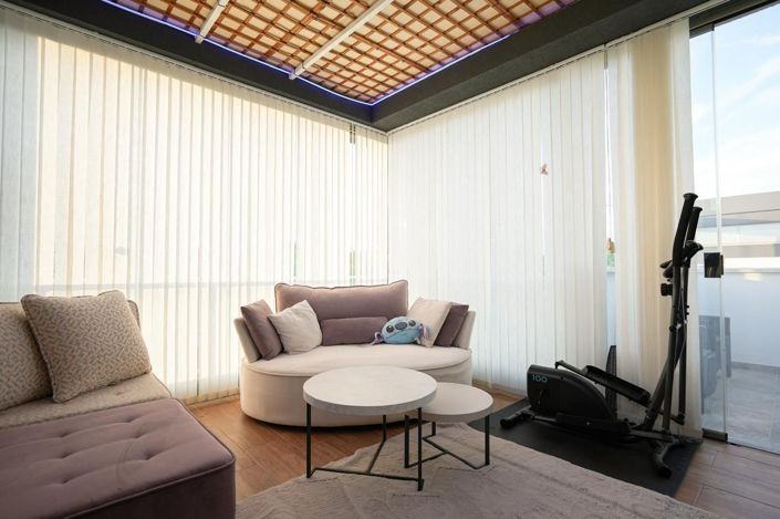 Image No.44-3 Bed House for sale