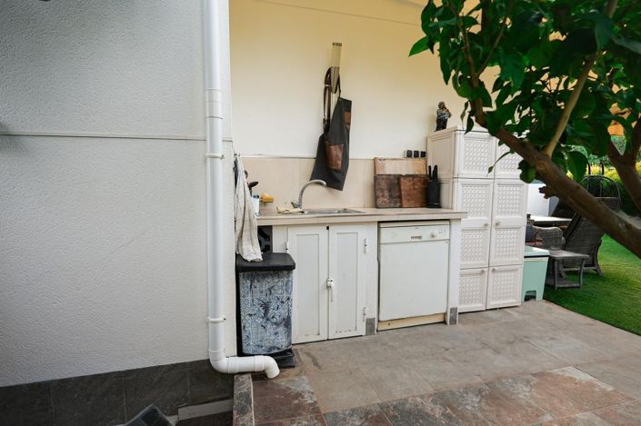 Image No.8-3 Bed House for sale