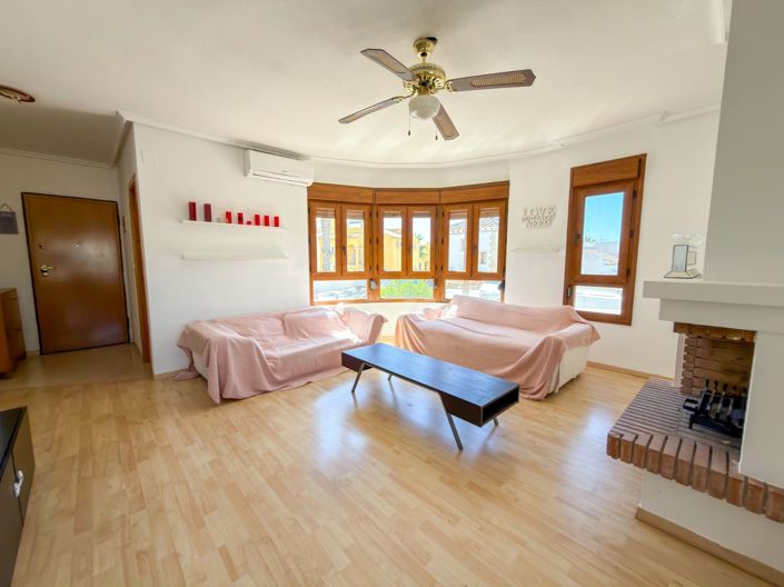 Image No.20-3 Bed Villa for sale