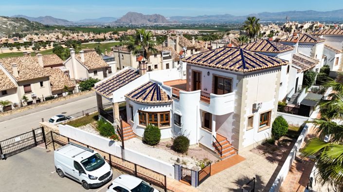 Image No.49-3 Bed Villa for sale