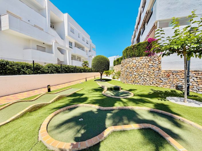 Image No.30-2 Bed Apartment for sale