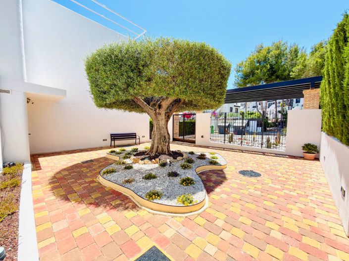 Image No.31-2 Bed Apartment for sale