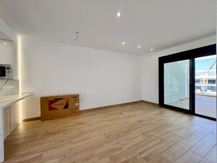 Image No.21-2 Bed Penthouse for sale