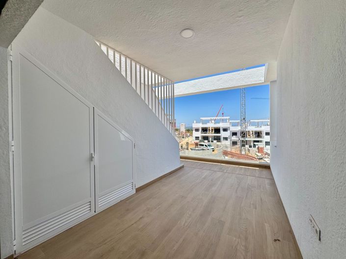 Image No.22-2 Bed Penthouse for sale