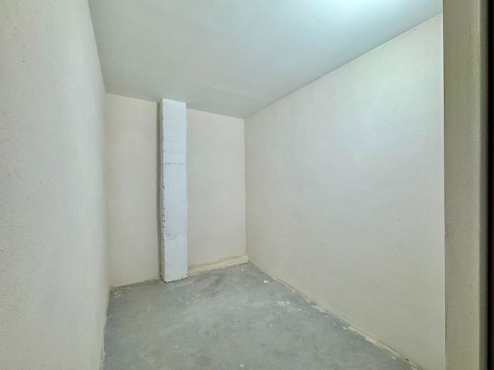 Image No.35-2 Bed Penthouse for sale