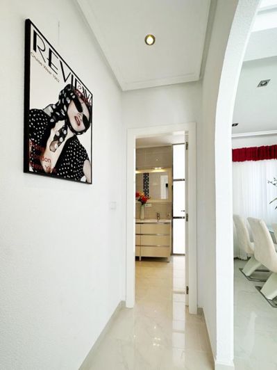 Image No.11-4 Bed Villa for sale