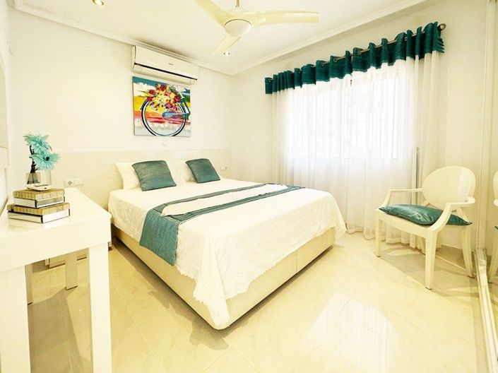 Image No.19-4 Bed Villa for sale