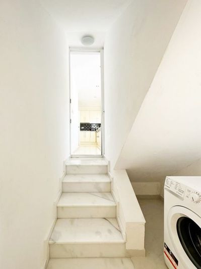 Image No.28-4 Bed Villa for sale