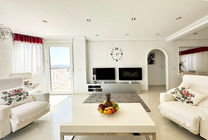 Image No.5-4 Bed Villa for sale
