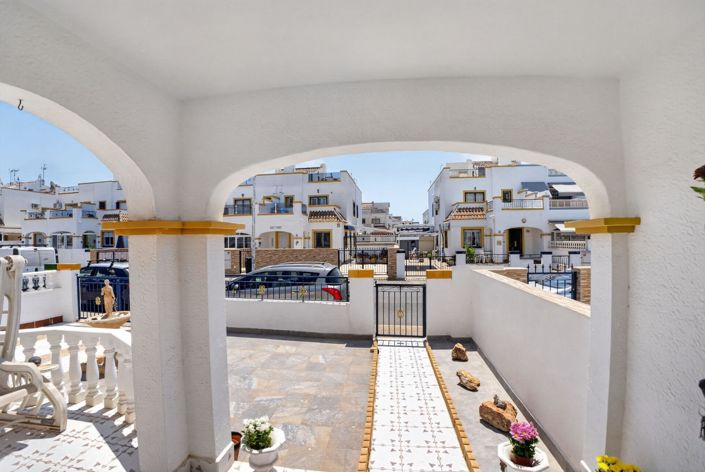 Image No.27-3 Bed Duplex for sale