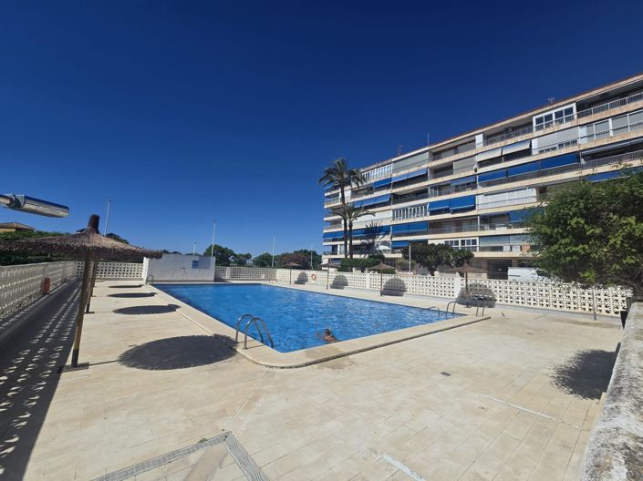 Image No.30-3 Bed Apartment for sale