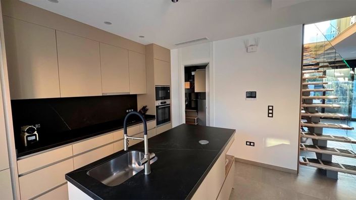 Image No.21-4 Bed Villa for sale