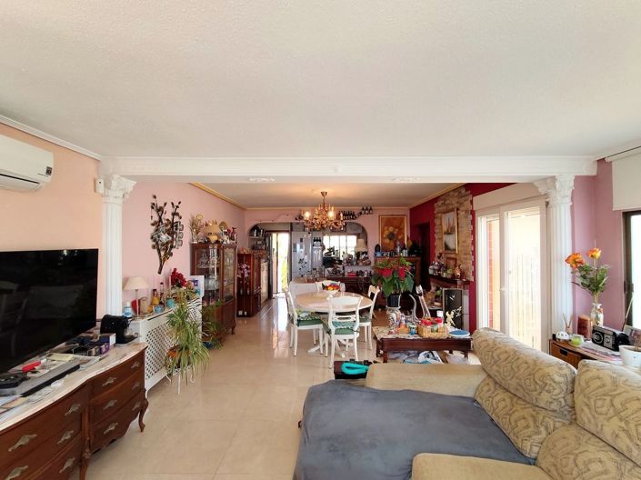 Image No.12-3 Bed Villa for sale