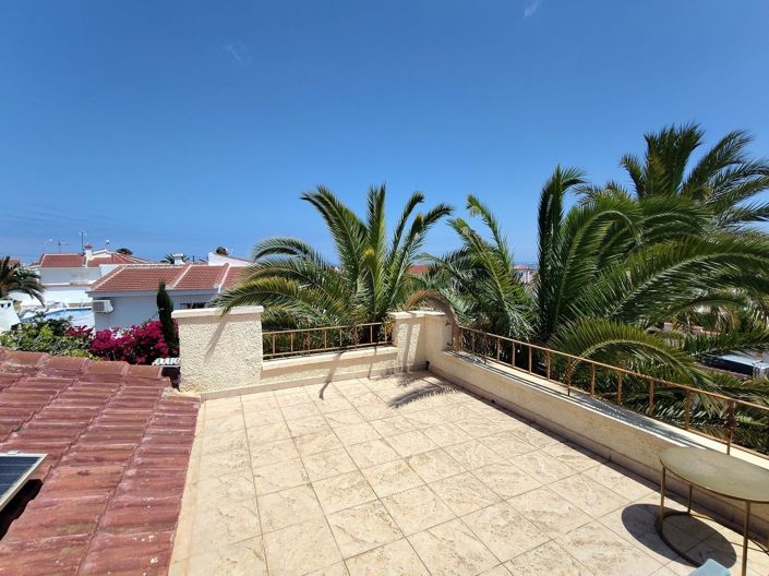 Image No.28-3 Bed Villa for sale