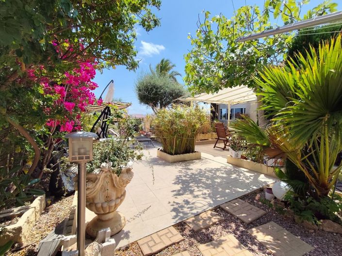 Image No.42-3 Bed Villa for sale