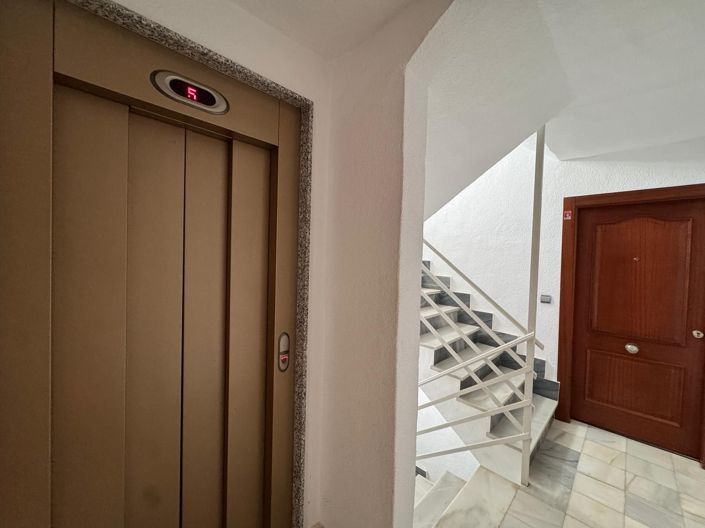 Image No.3-3 Bed Apartment for sale