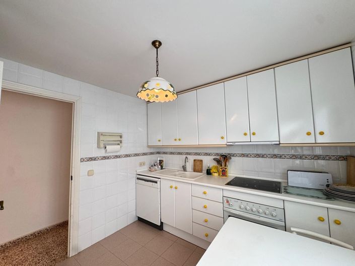 Image No.30-3 Bed Apartment for sale