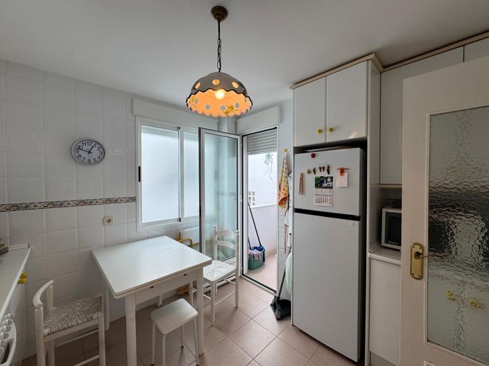 Image No.31-3 Bed Apartment for sale